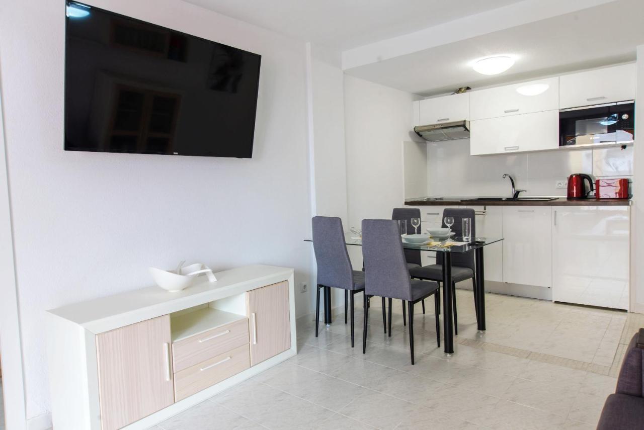 Holiday Suite Playa Del Cura 또레비에하 외부 사진